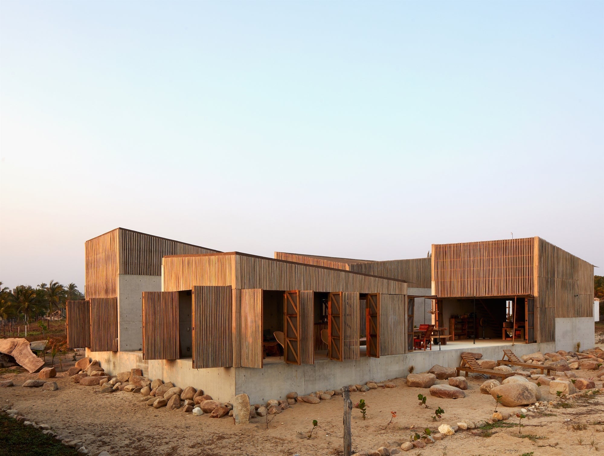 La vida es una playa, casas, retiros y respiro junto al mar.